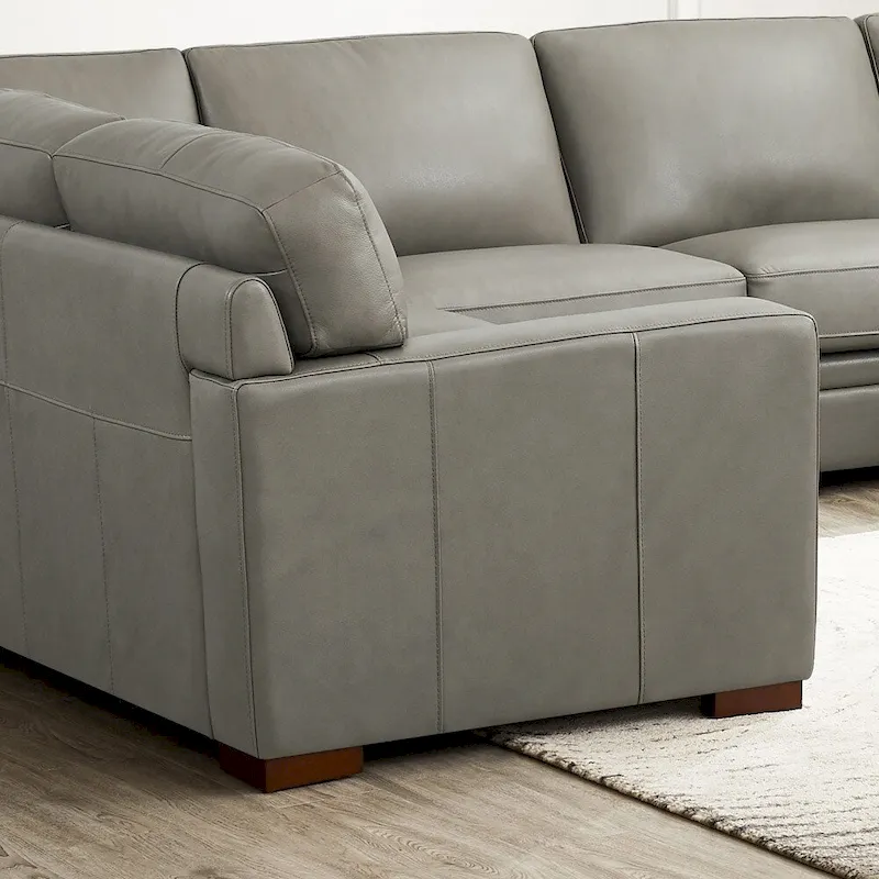 Hydeline Dillon Right-Facing Sectional Sofa with Chaise in Top Grain Leather