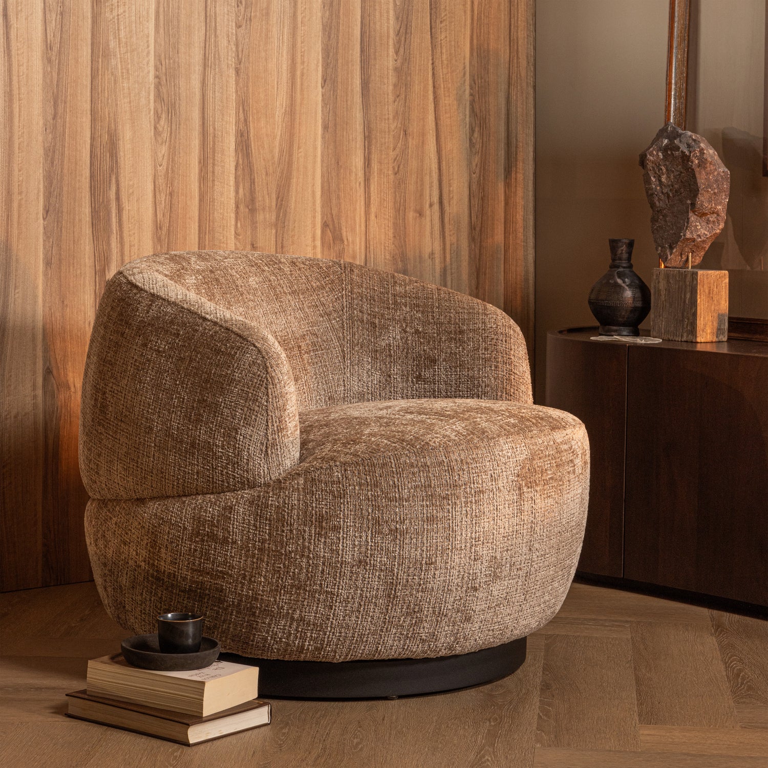 WOOOD Woolly Draaifauteuil - Zand Chenille