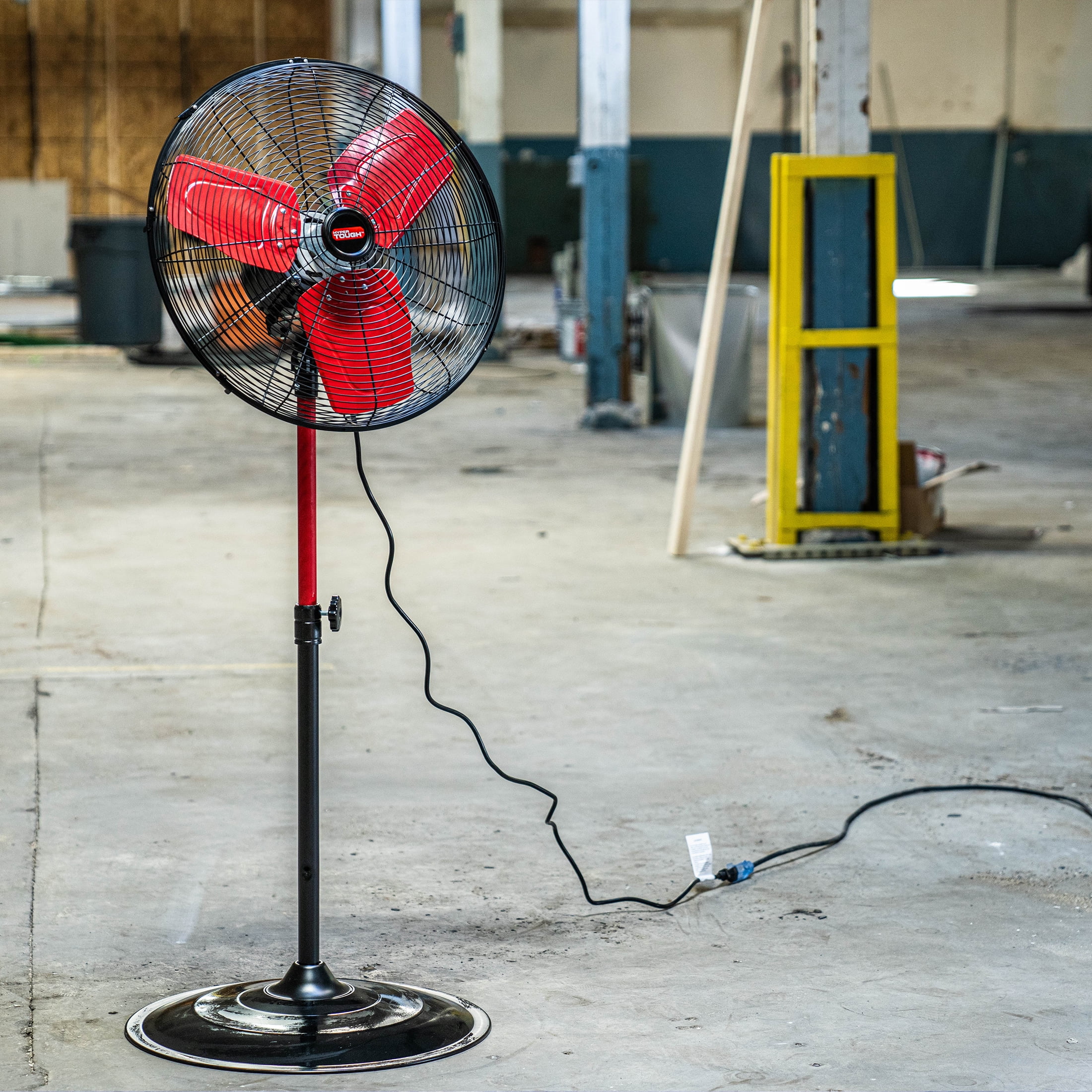 Hyper Tough 20" 3-Speed Commercial & Industrial High Velocity Oscillating Red & Black Pedestal Fan - Image 2