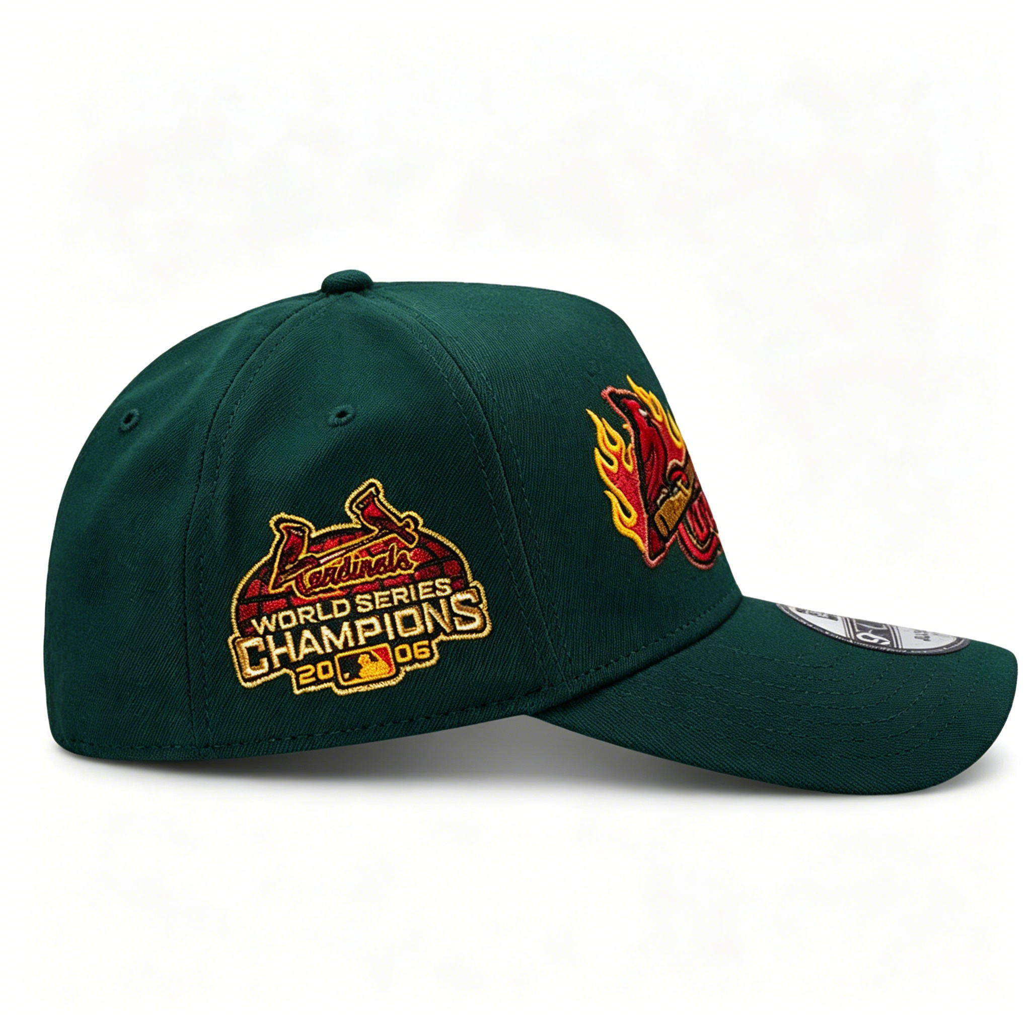 Back and left side view of the St. Louis Cardinals hat showing the adjustable green snapback closure and the red embroidered New Era flag logo.