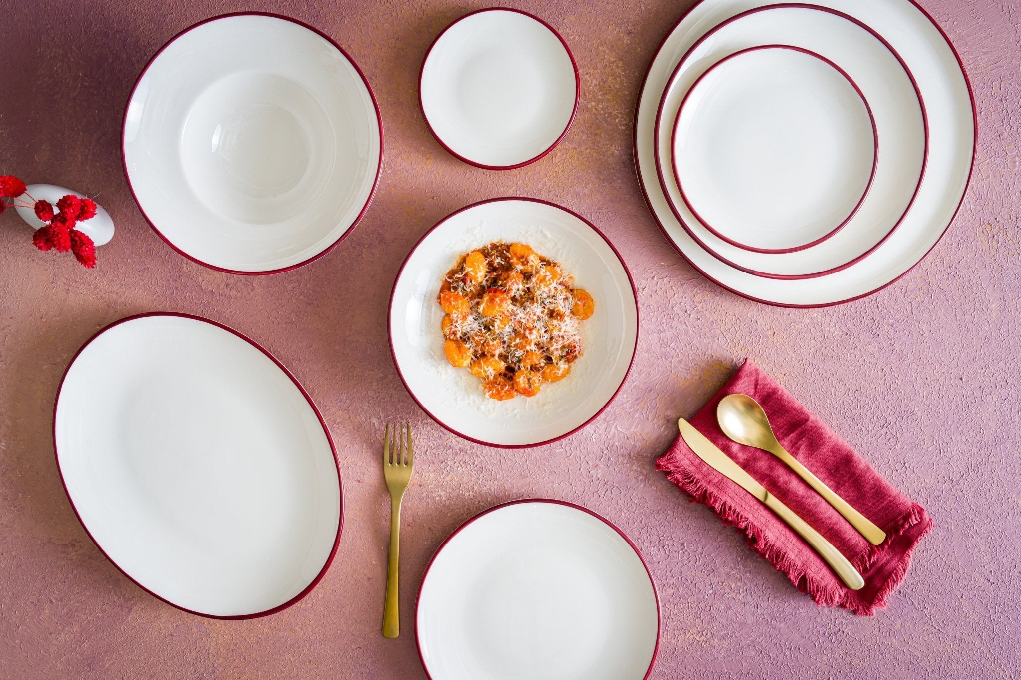 Bonna Bordenset - Linea Burgundy - 24delig - 6 persoons - Porselein