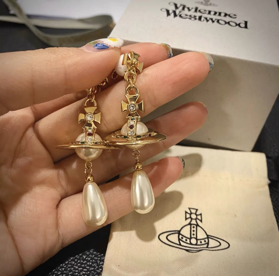 Vivienne Westwood Saturn Teardrop Pearl Earring - Original Replica Club