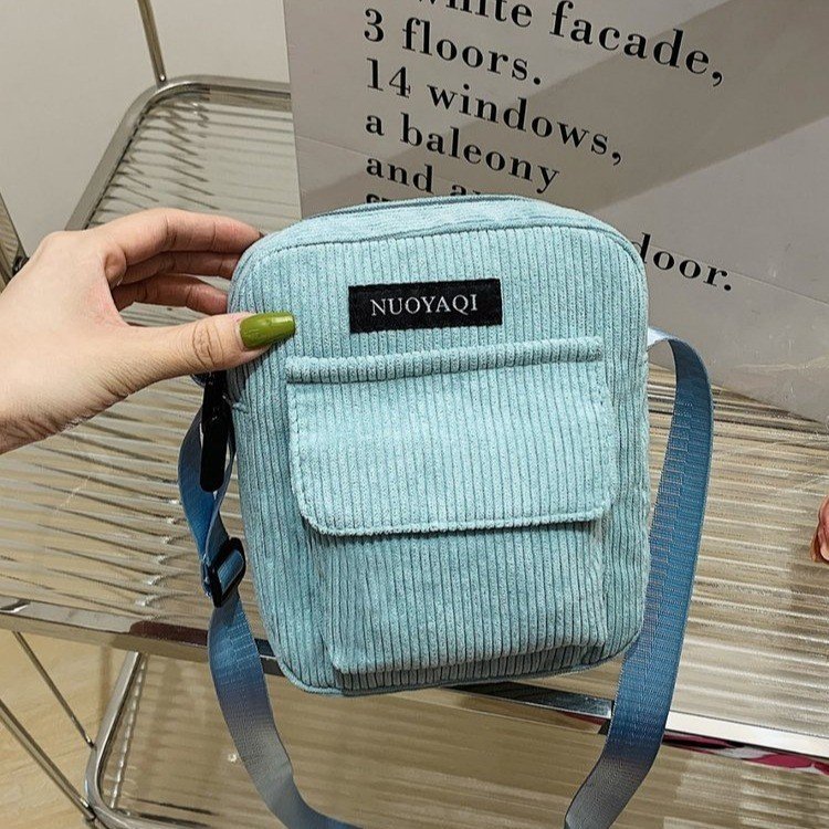 Women's outdoor casual sports corduroy crossbody bag, campus canvas small shoulder bag, fashionable and high-end ladies' shoulder bag
