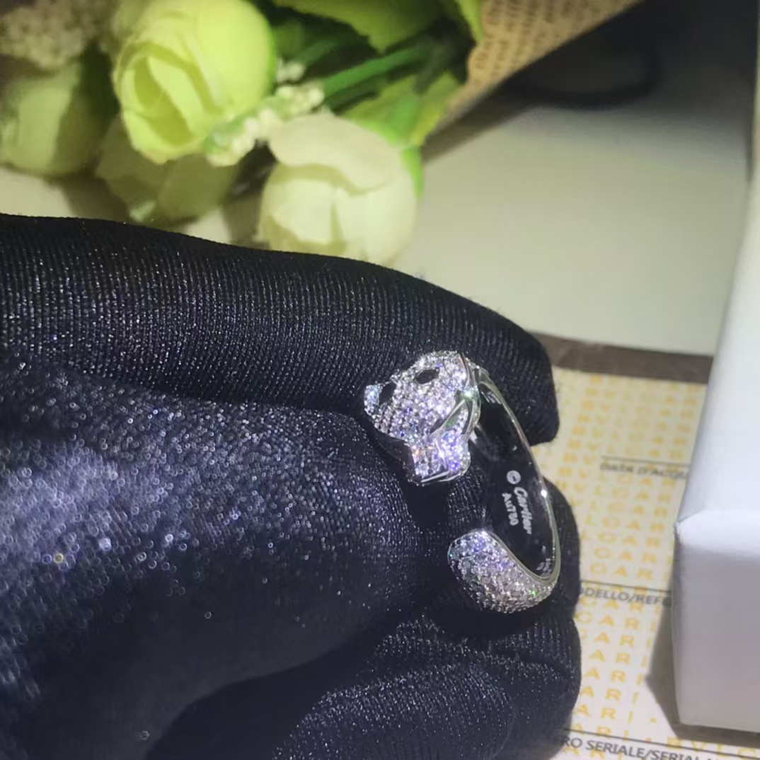 Cartier Leopard Head Panthère De Ring - Original Replica Club