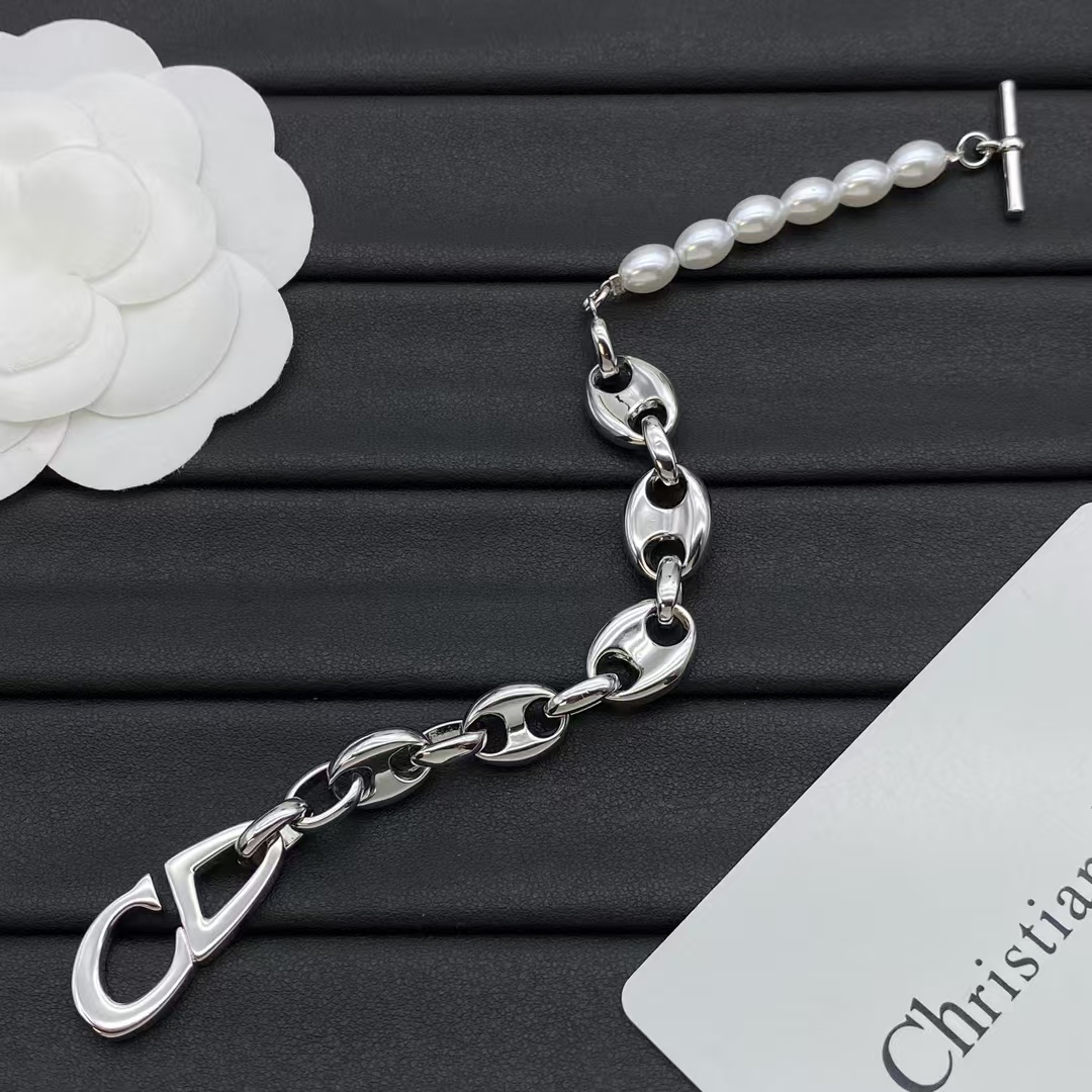 Dior Pearl and Chain Bracelet - Original Replica Club