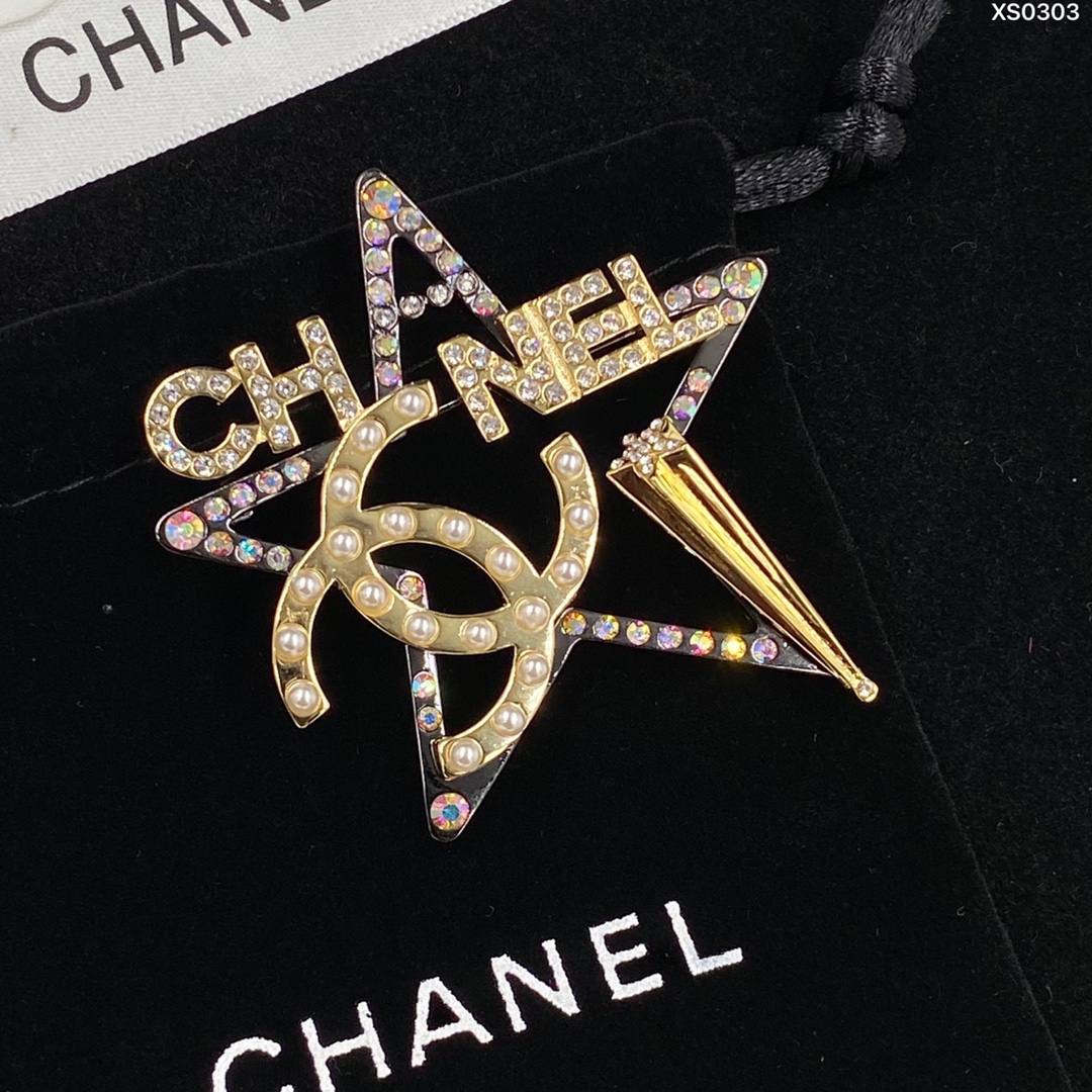 Chanel Brooch Star - Original Replica Club