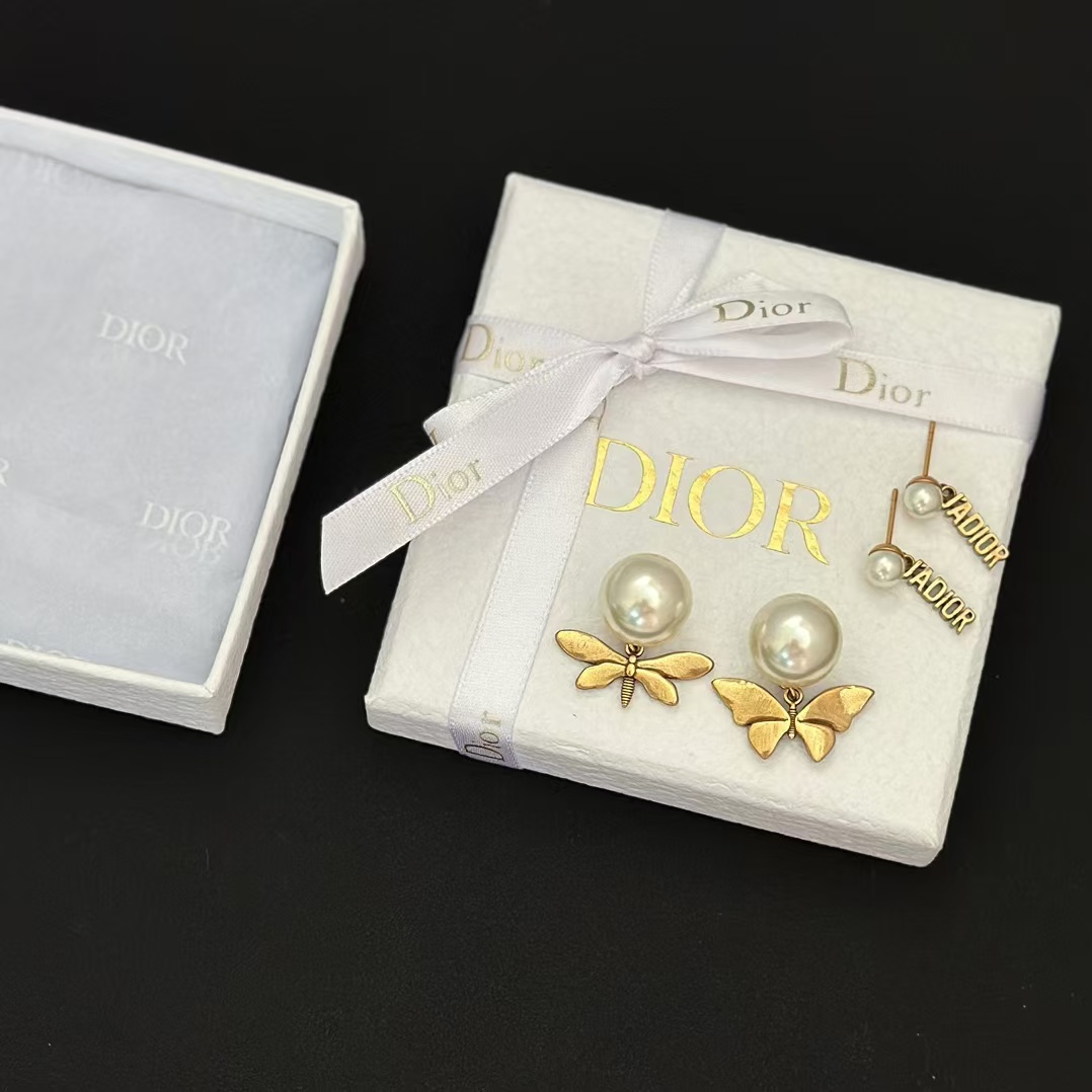 Dior Butterfly JADIOR Pearl Earrings - Original Replica Club