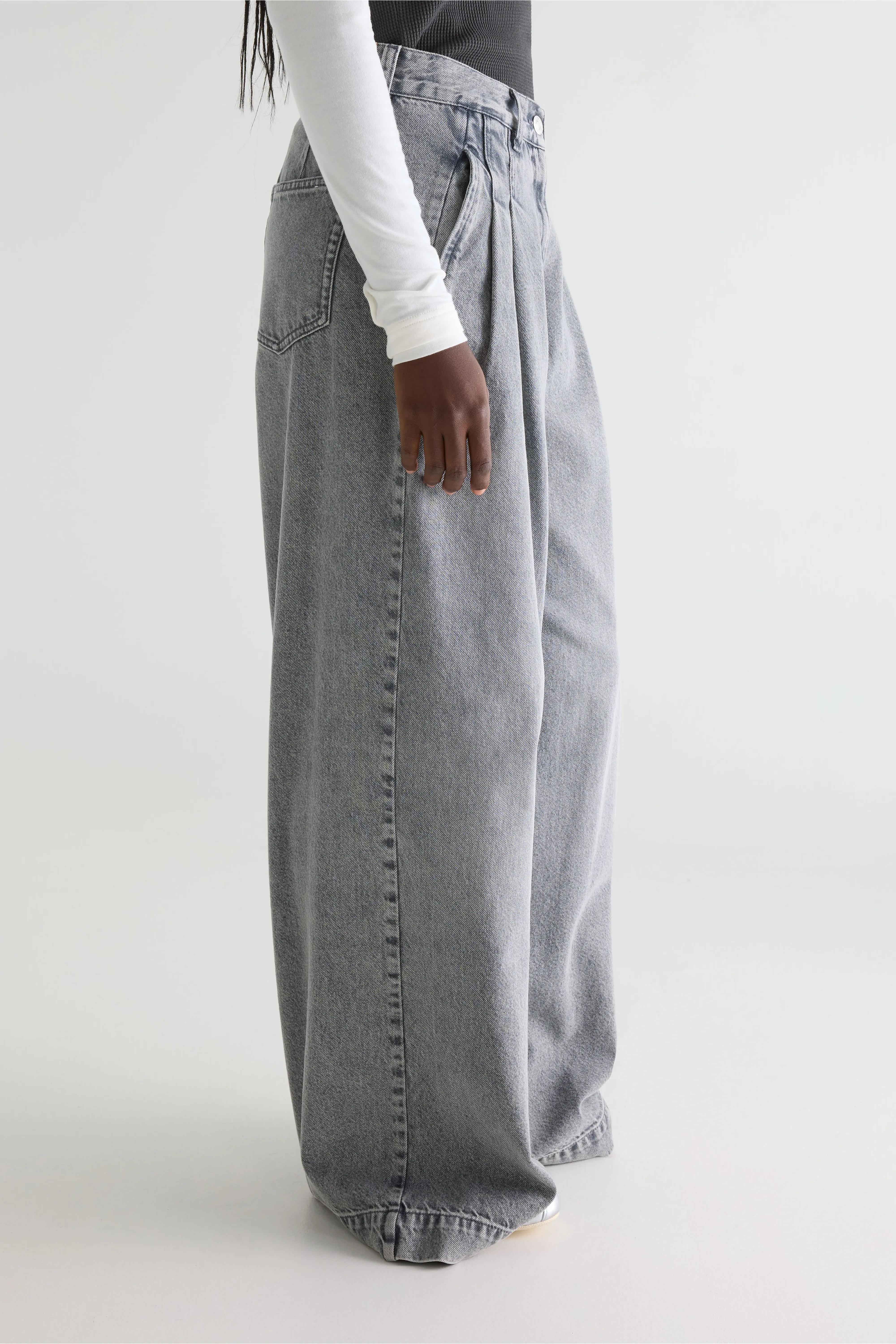 Bellerose Denim N. 74 - super-wide jeans (261 / W / USED GREY)