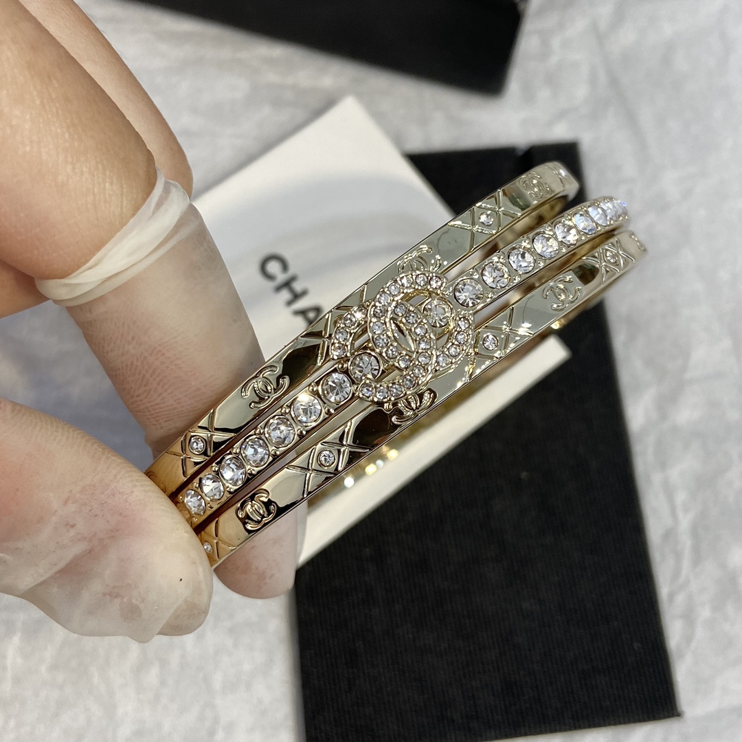 Chanel Coco Crush 3 Stacked Bracelets Bangles - Original Replica Club