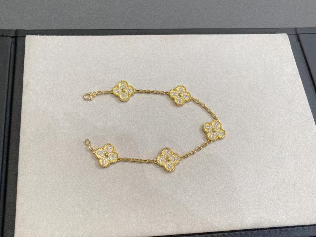 VCA Vintage Alhambra Bracelet in Gold-tone with Paved,5 Motifs - Original Replica Club