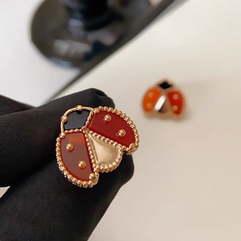 VCA Lucky Spring Ladybug Earrings - Original Replica Club