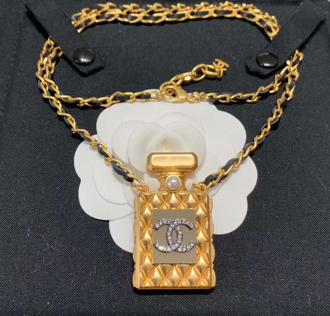 Chanel Perfume Bottle Necklace - Original Replica Club