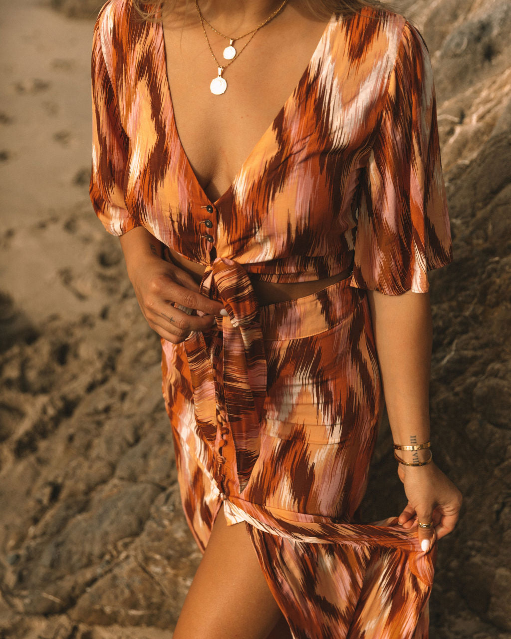 Bowan Printed Tie Front Crop Top - FINAL SALE - Se7enfashion