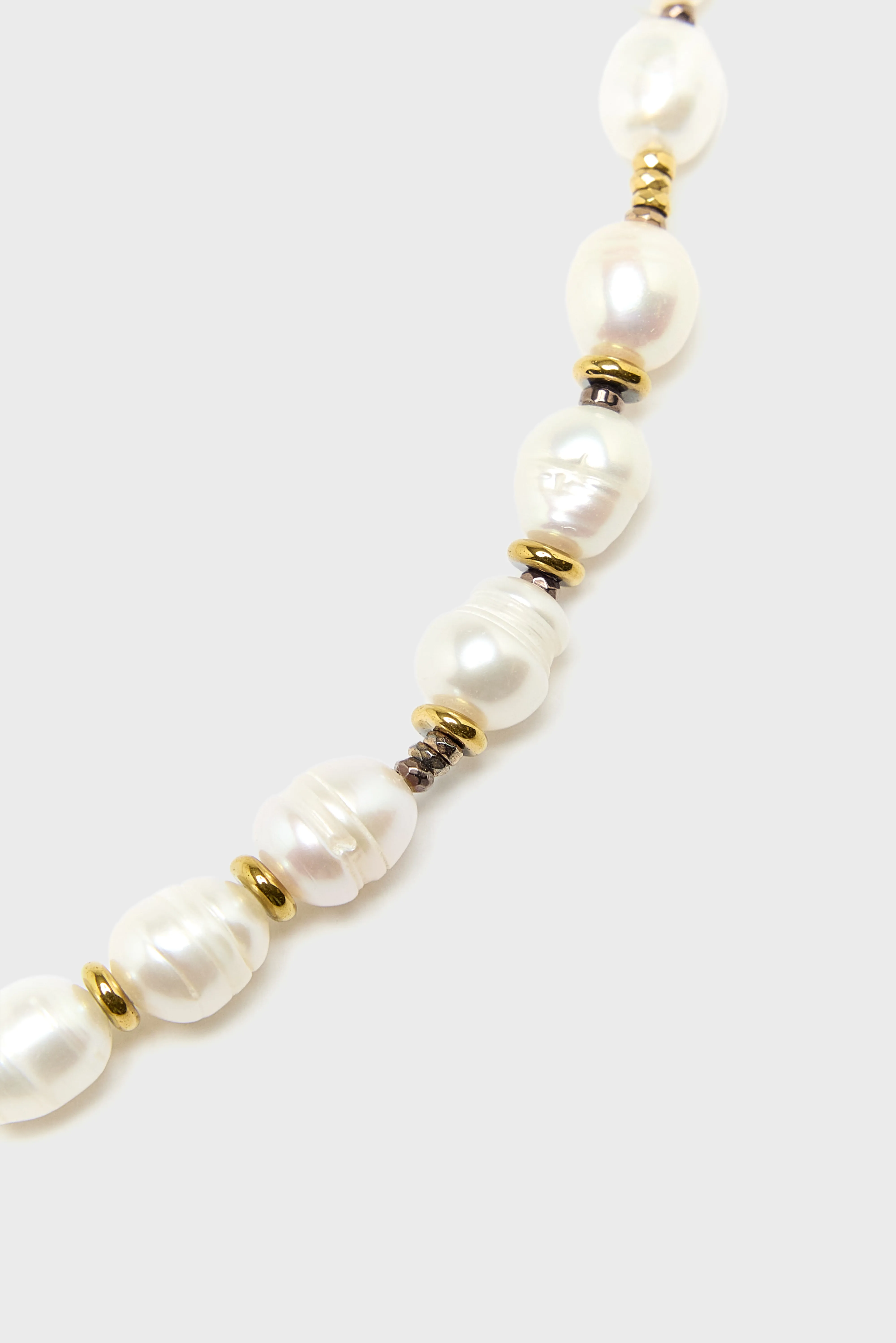 Bellerose Pearl's Necklace  (261 / W / PEARL)