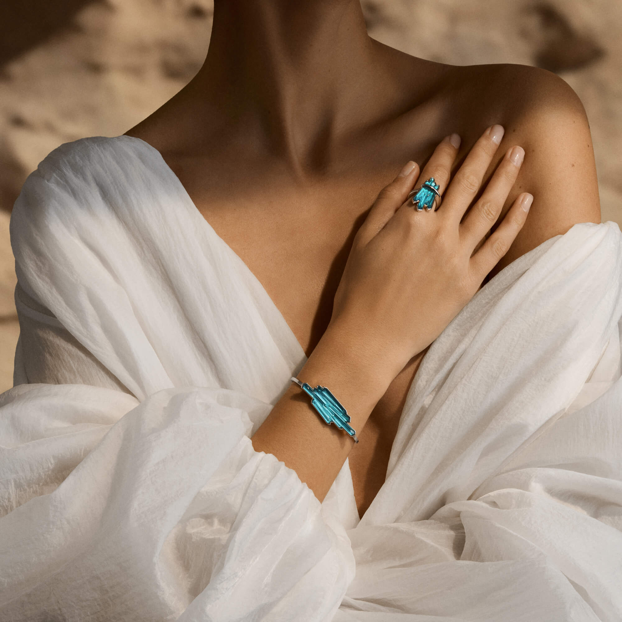 BAGUE TERRAMINERAL - CRISTAL BLEU PERSÉPOLIS, ARGENT