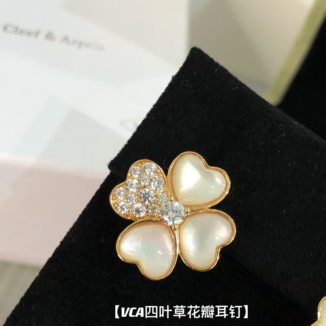 VCA Cosmos Earrings - Original Replica Club
