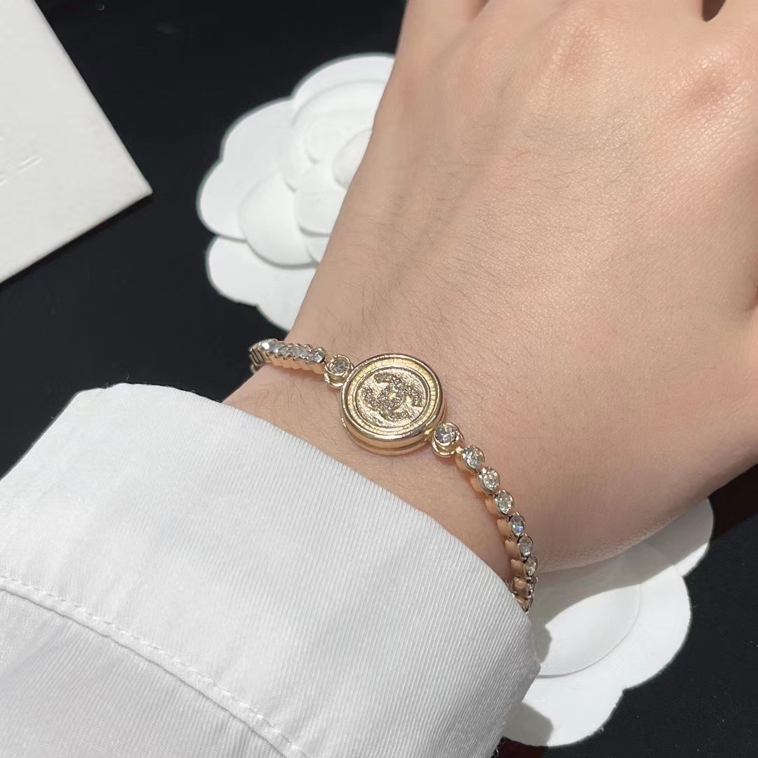 Chanel Full Diamond Round Tag Bracelet - Original Replica Club