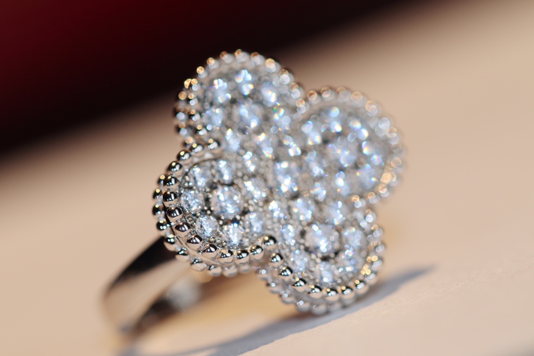 VCA Full Diamond Silver Magic Alhambra Ring - Original Replica Club