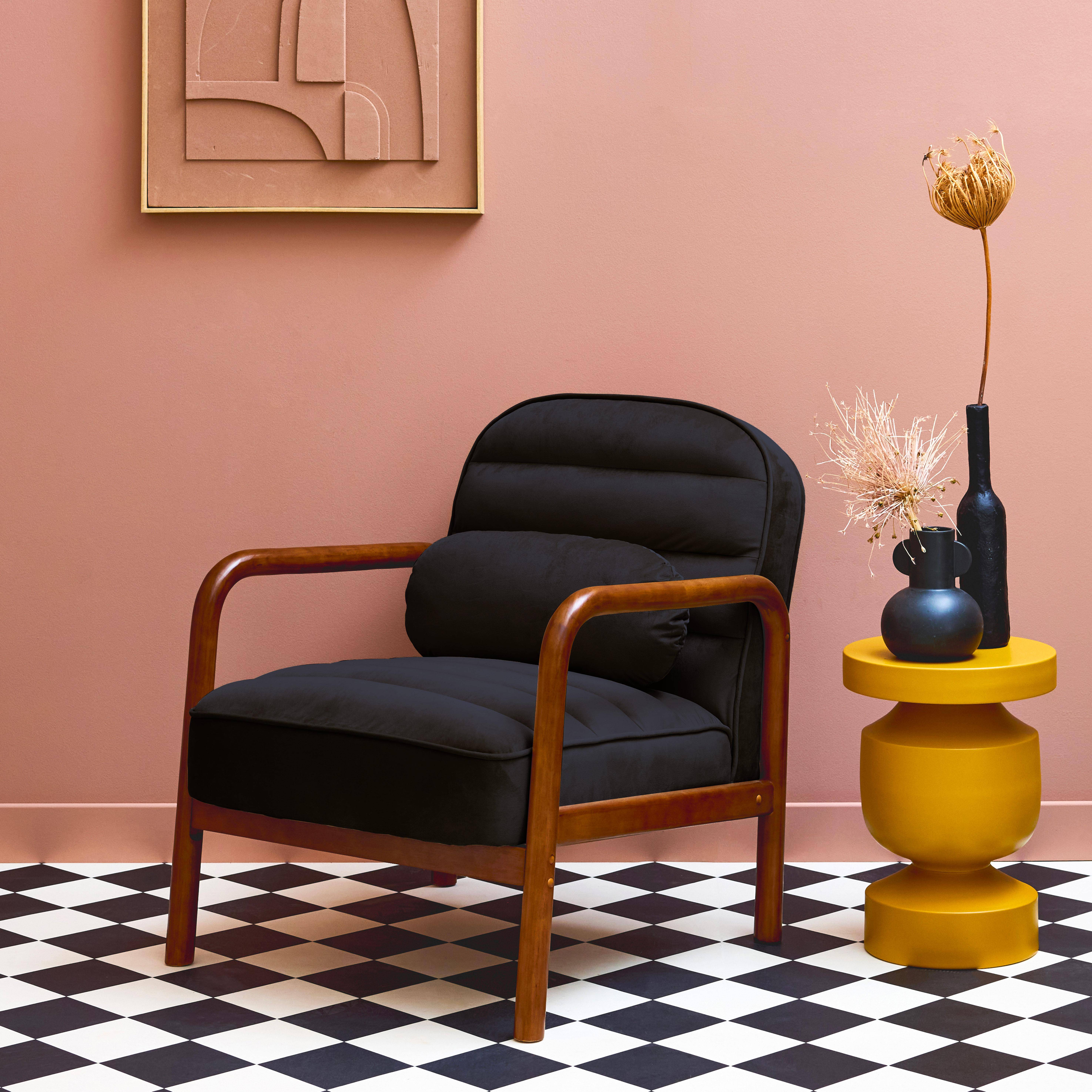 Amelie terciopelo - Sillón escandinavo de madera de hevea teñida de nogal y tela de terciopelo