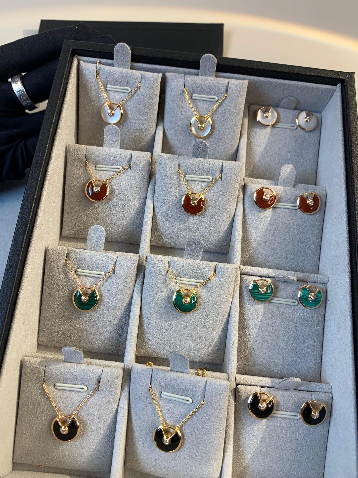 Cartier Amulette de Necklace Earring Bracelet - Original Replica Club