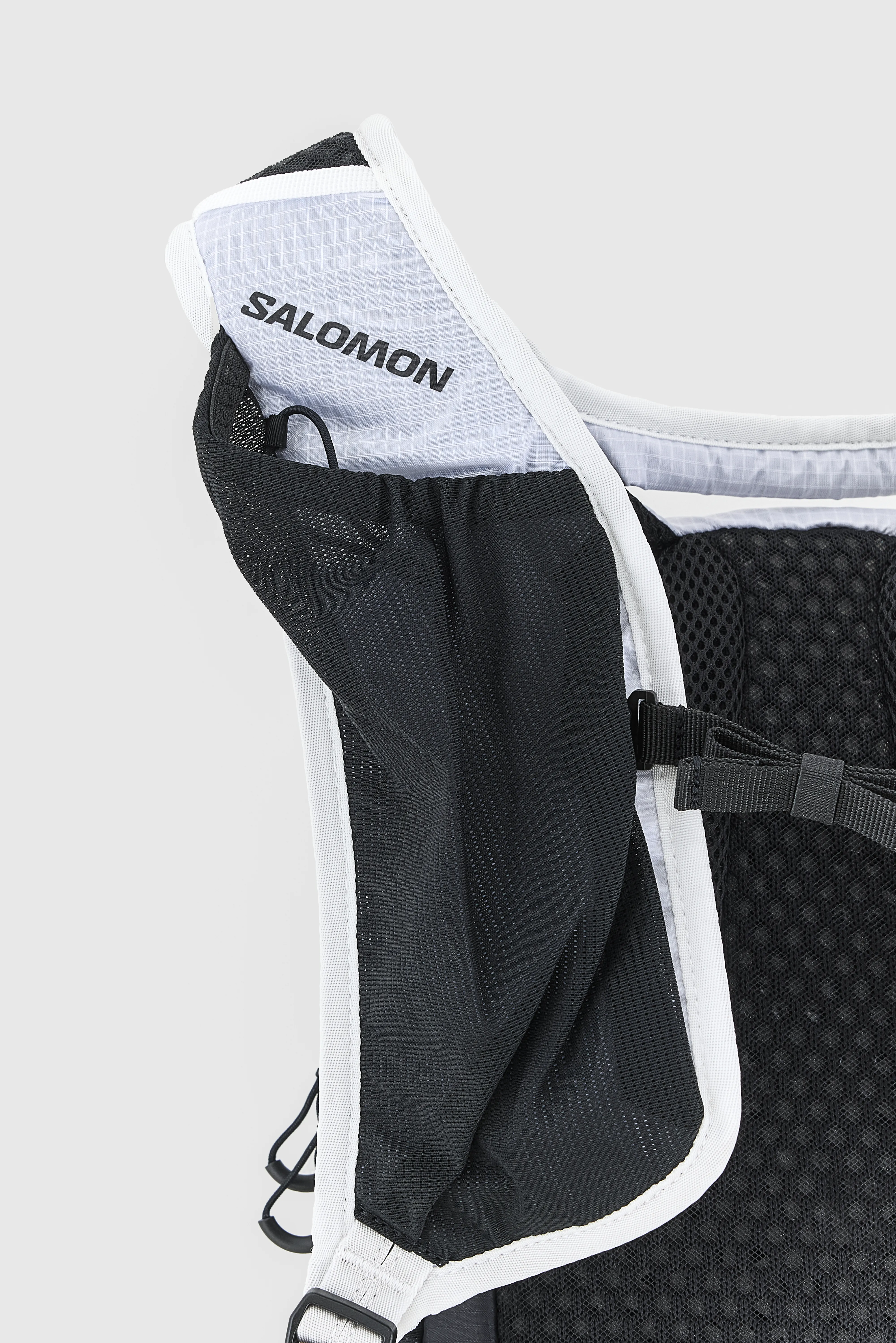 Bellerose XT 10 Backpack  (261 / W / BLACK/WHITE)