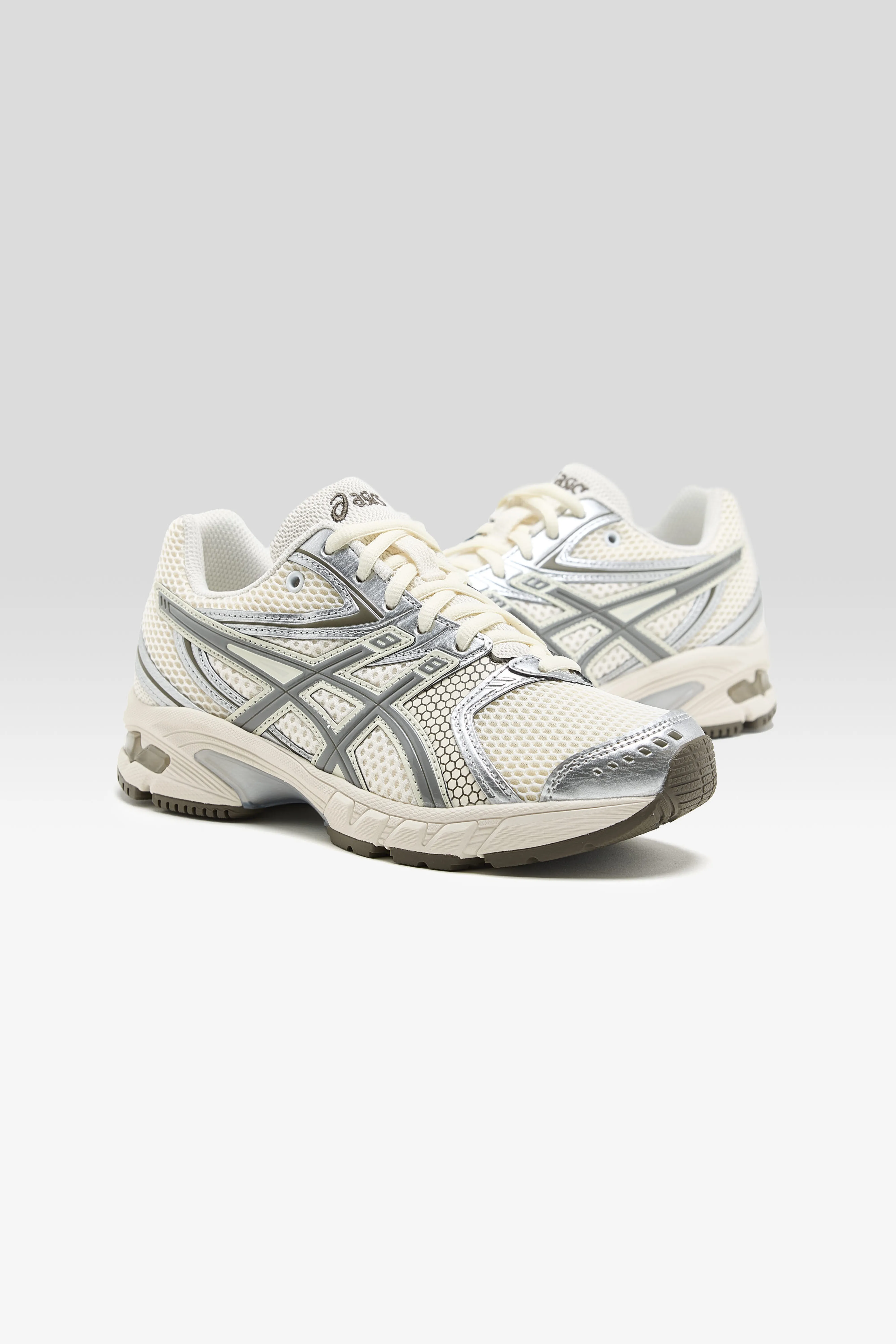 Bellerose Gel-DS Trainer 14 for Women  (261 / W / CREAM)