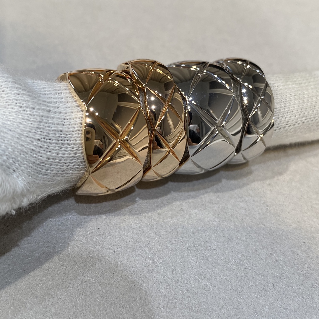 Chanel No Diamond Wide Coco Crush Ring - Original Replica Club