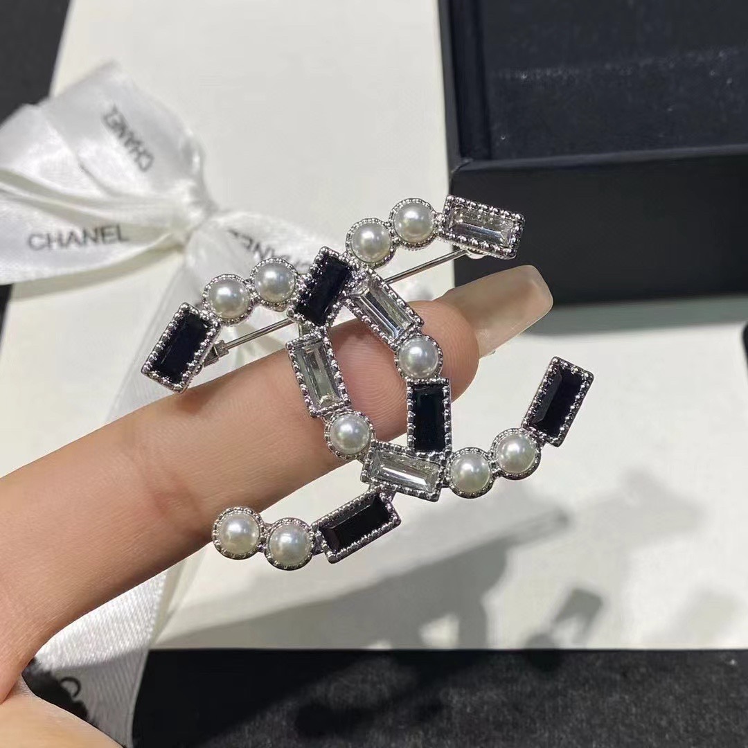 Chanel Pearl Black CC Brooch - Original Replica Club