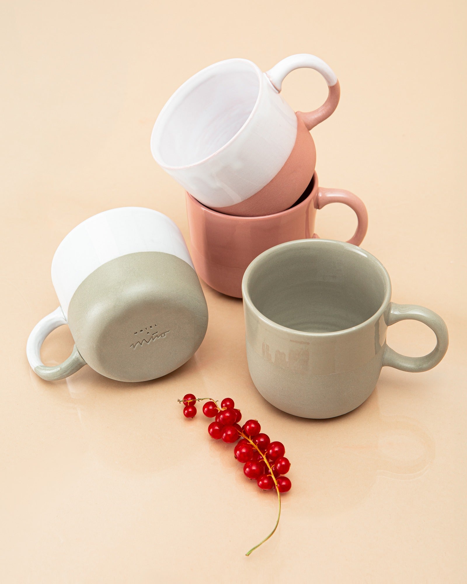 Seda Tasse klein rosé weiß