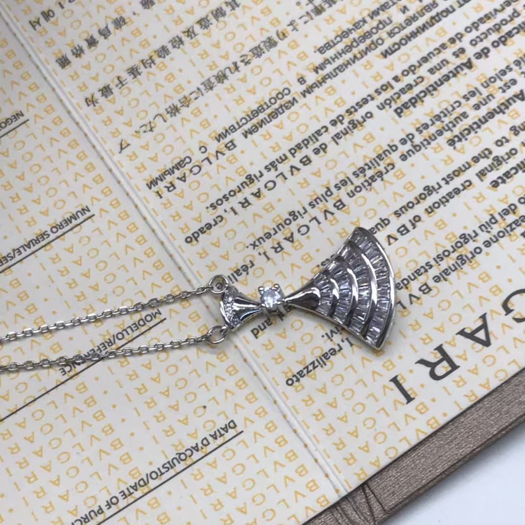 Bvlgari Divas' Dream Necklace - Original Replica Club