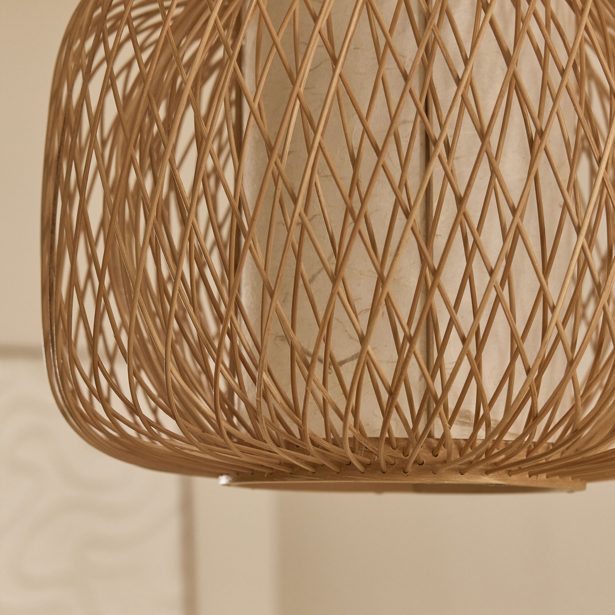 MONIA - Suspension non électrifiée en bambou et papier D29cm - naturel