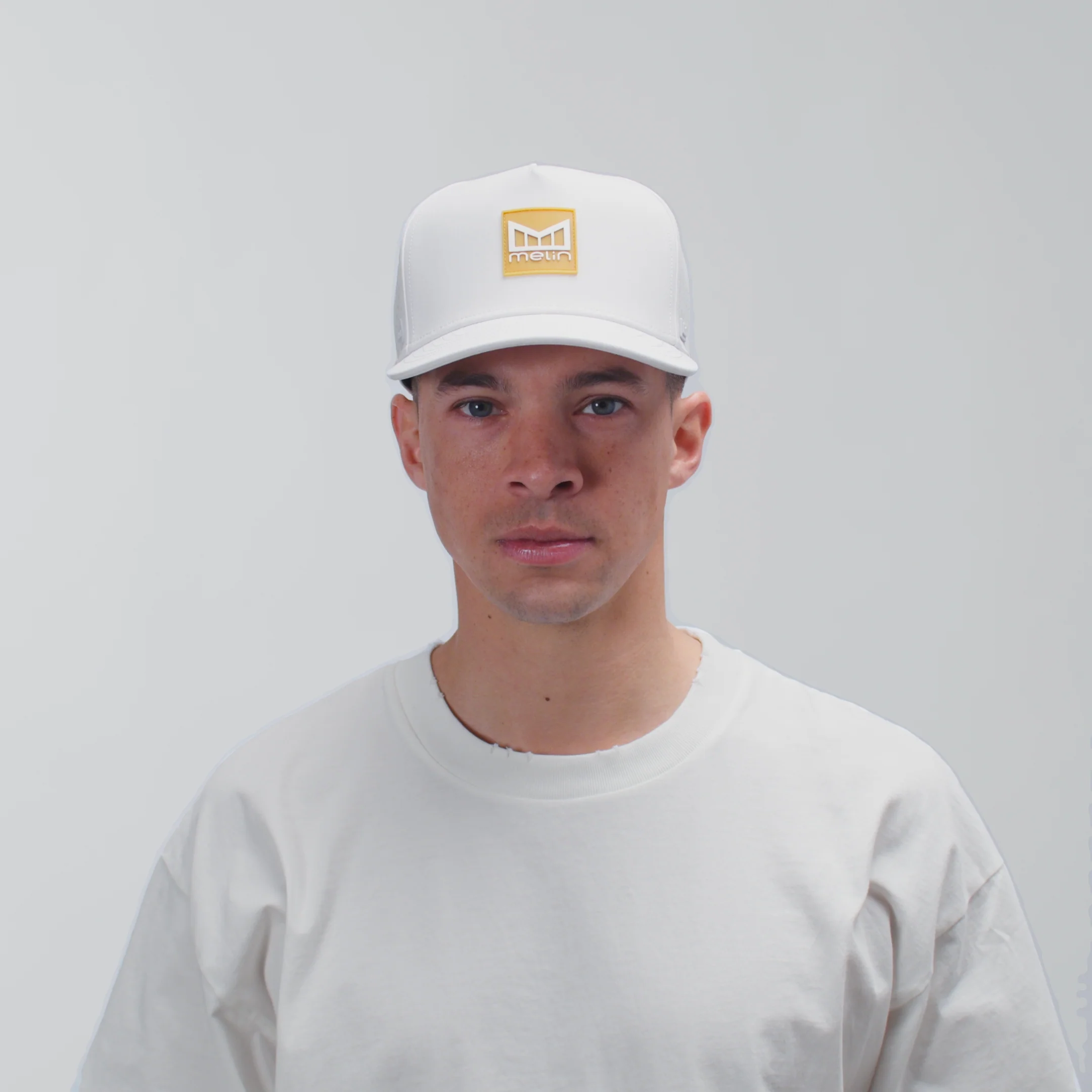 Odysea Stacked Hydro - White / Gum