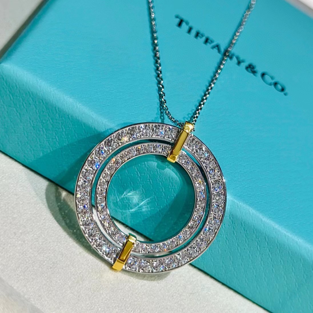 Tiffany Mixed Metal Color Large Round Pendant Necklace - Original Replica Club
