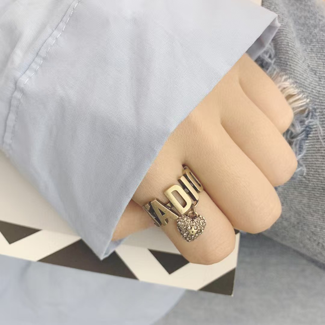 Dior JADIOR Heart Dangle Ring - Original Replica Club