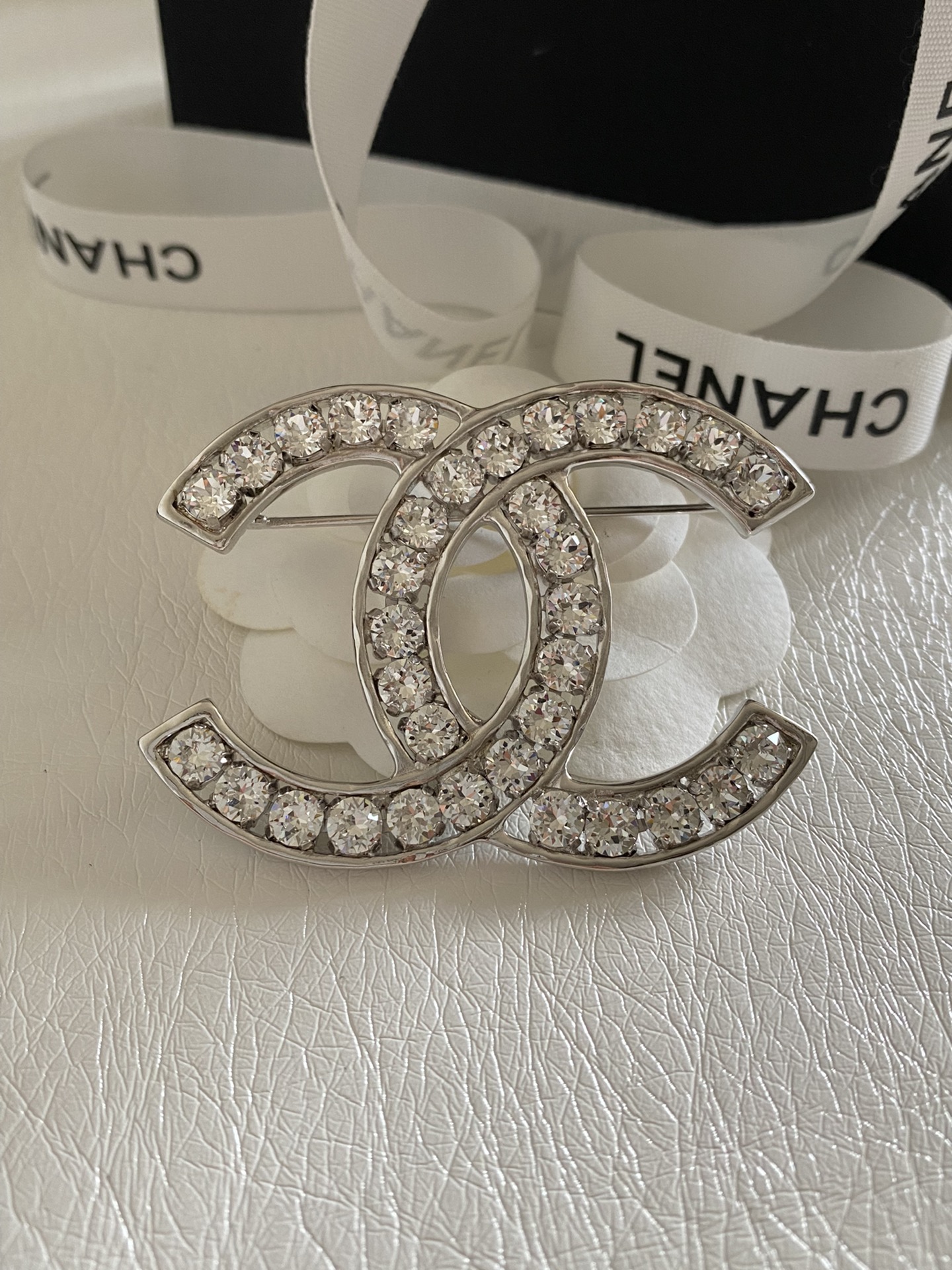 Chanel Prong Diamond Brooch - Original Replica Club