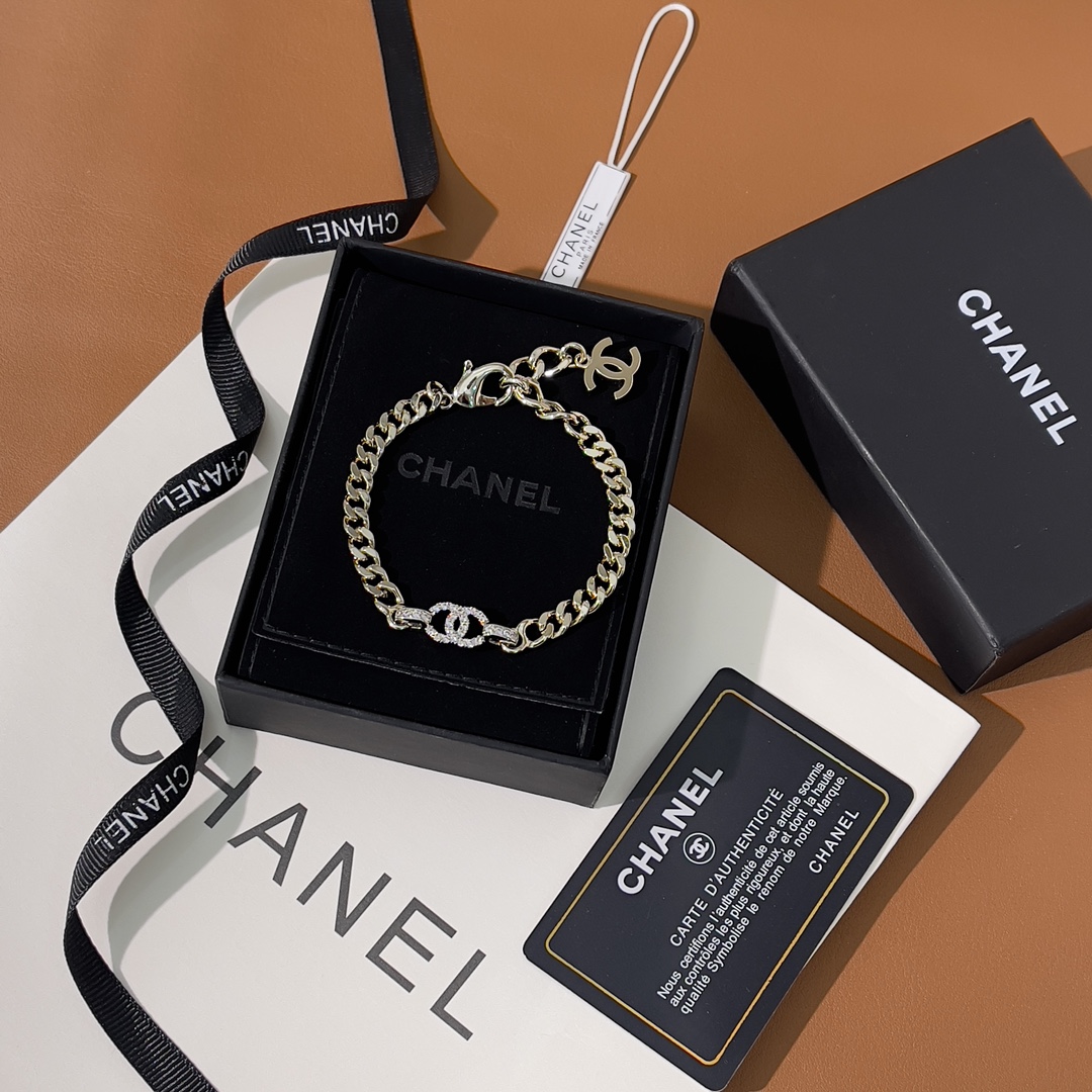 Chanel Mixed Color Cuban Chain Bracelet Earrings Choker Necklace - Original Replica Club