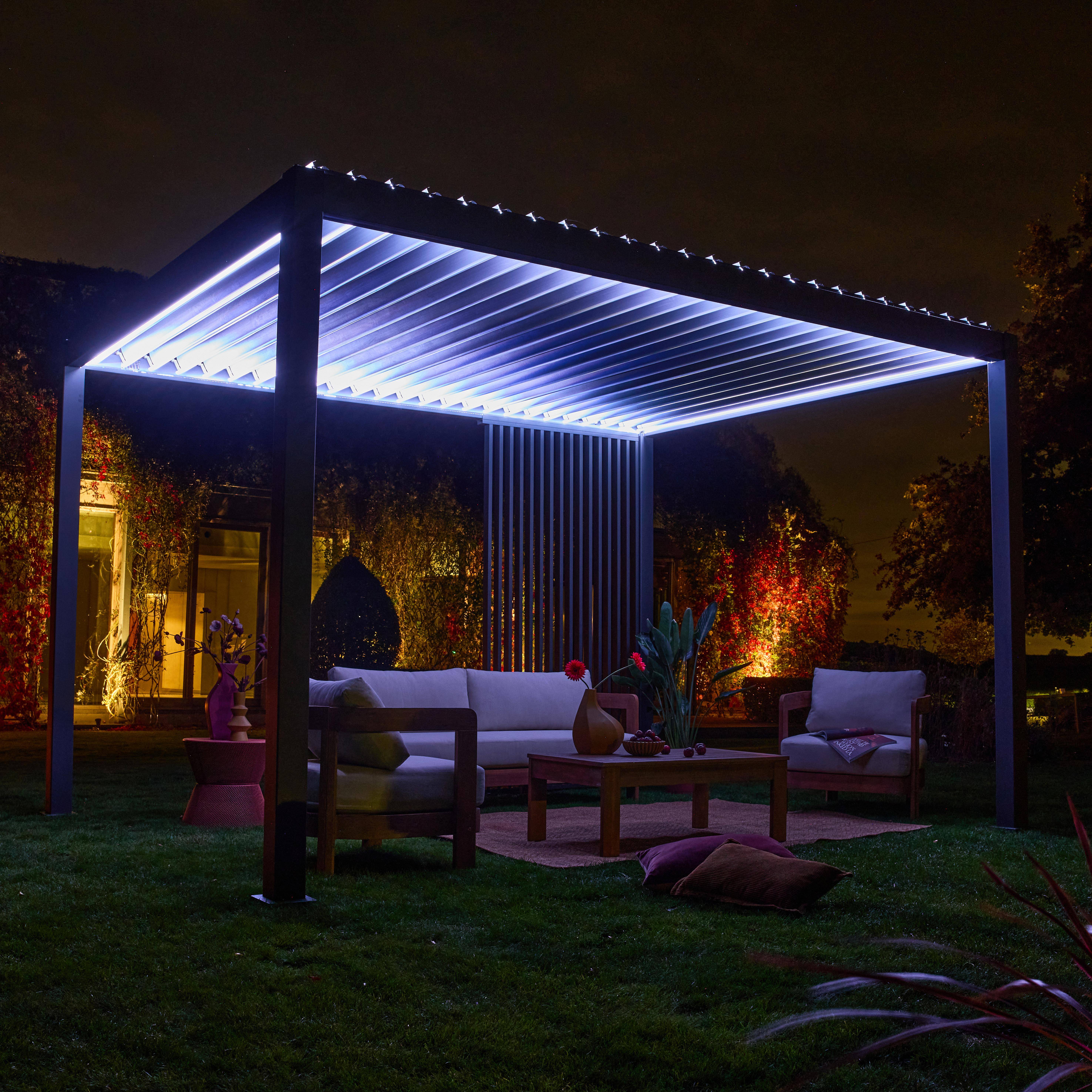 Triomphe persiana vertical, 4m - Persiana vertical  para pérgola bioclimática,4m Triomphe de 3x4m