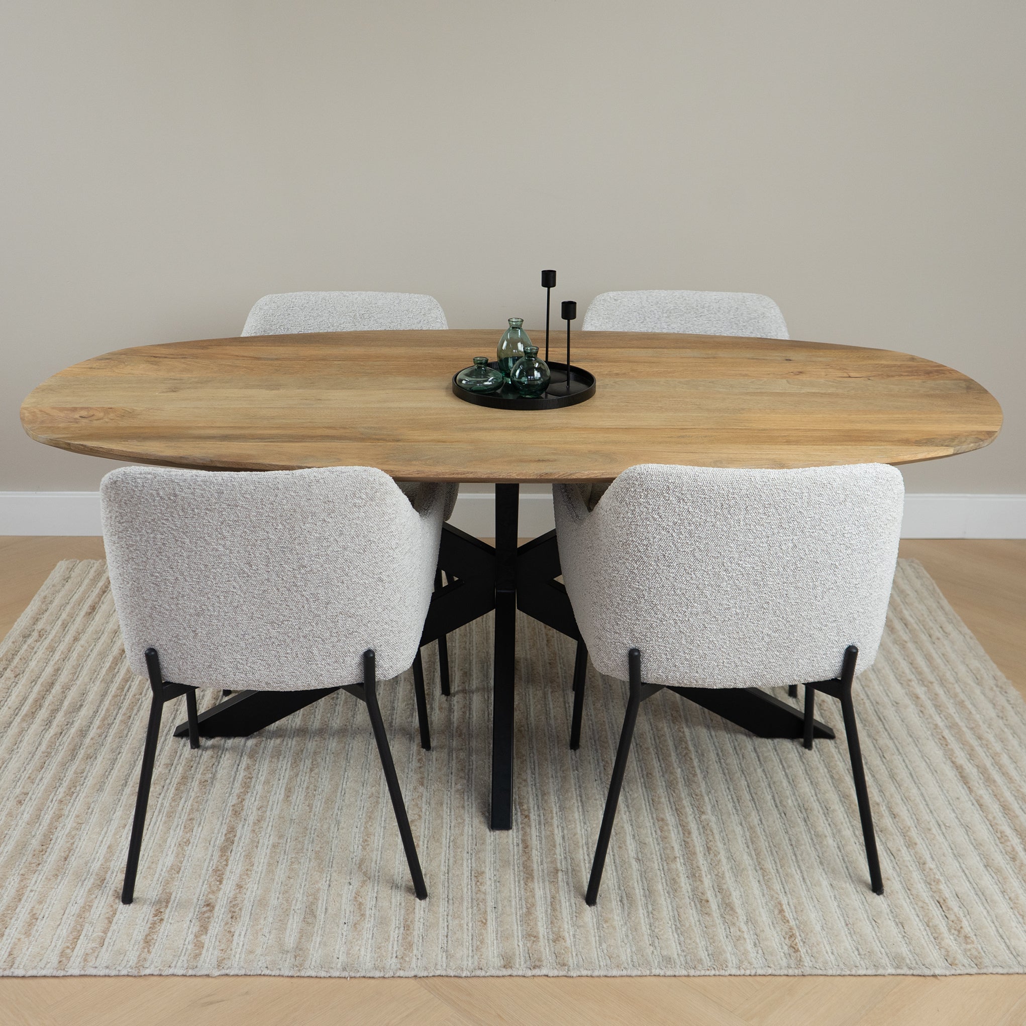 QUVIO Houten dienblad rond - Zwart - Maat S (24 cm)