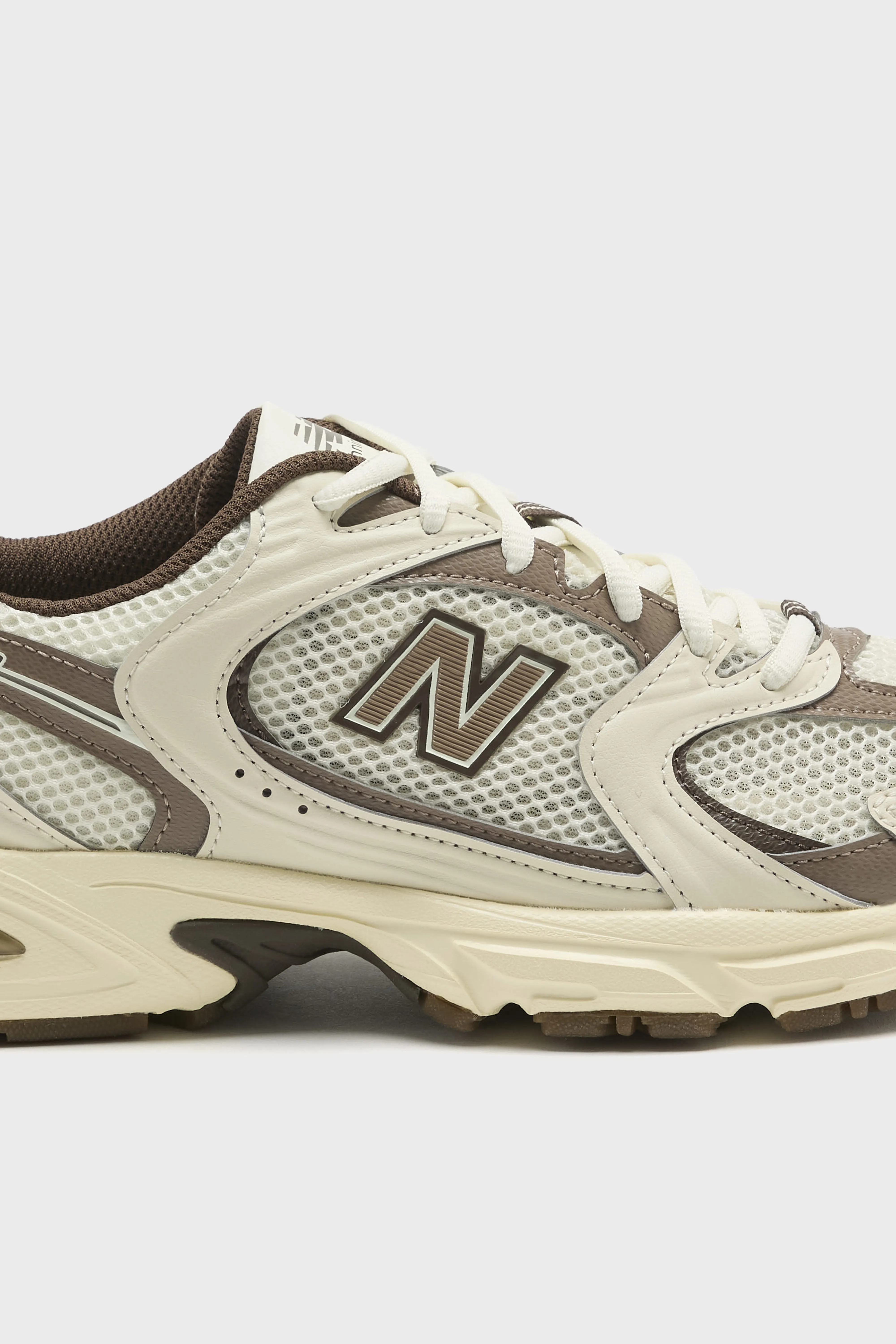 Bellerose 530 for Women  (261 / W / BEIGE)