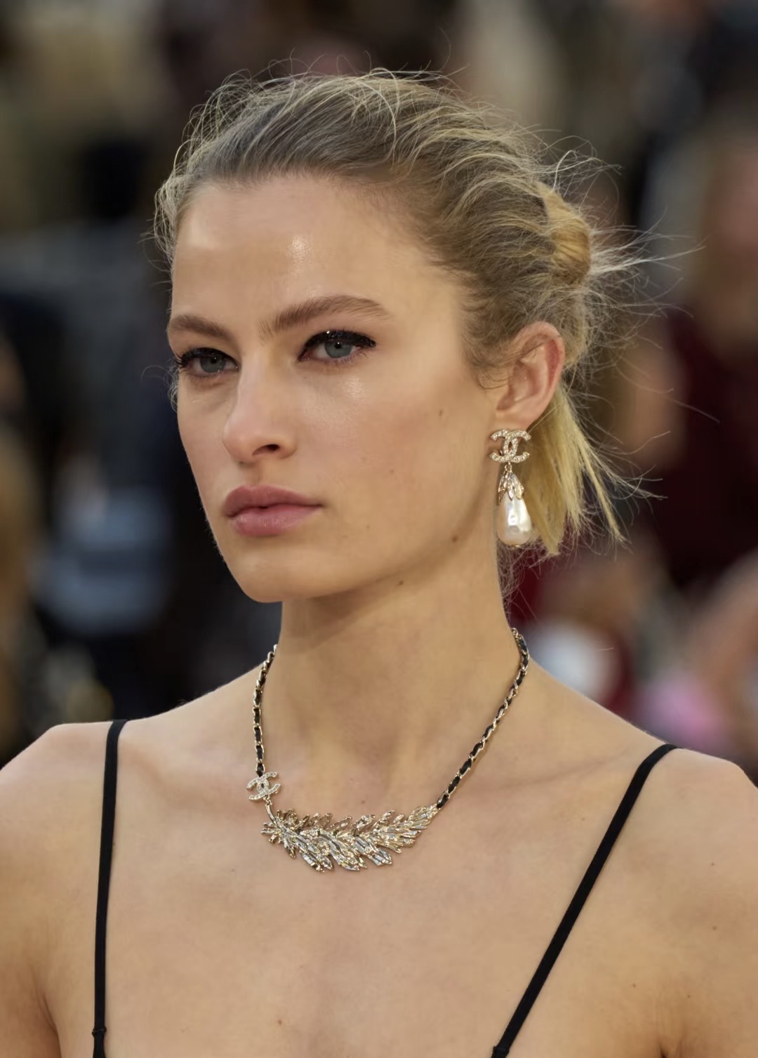 Chanel Vintage Baroque Pearl Dangle Earrings - Original Replica Club