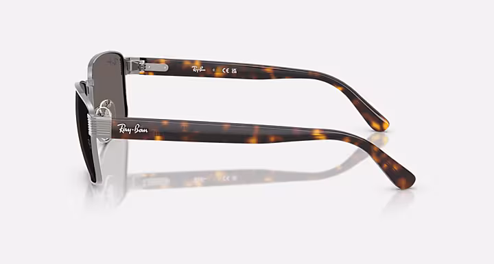 Ray-Ban RB3750