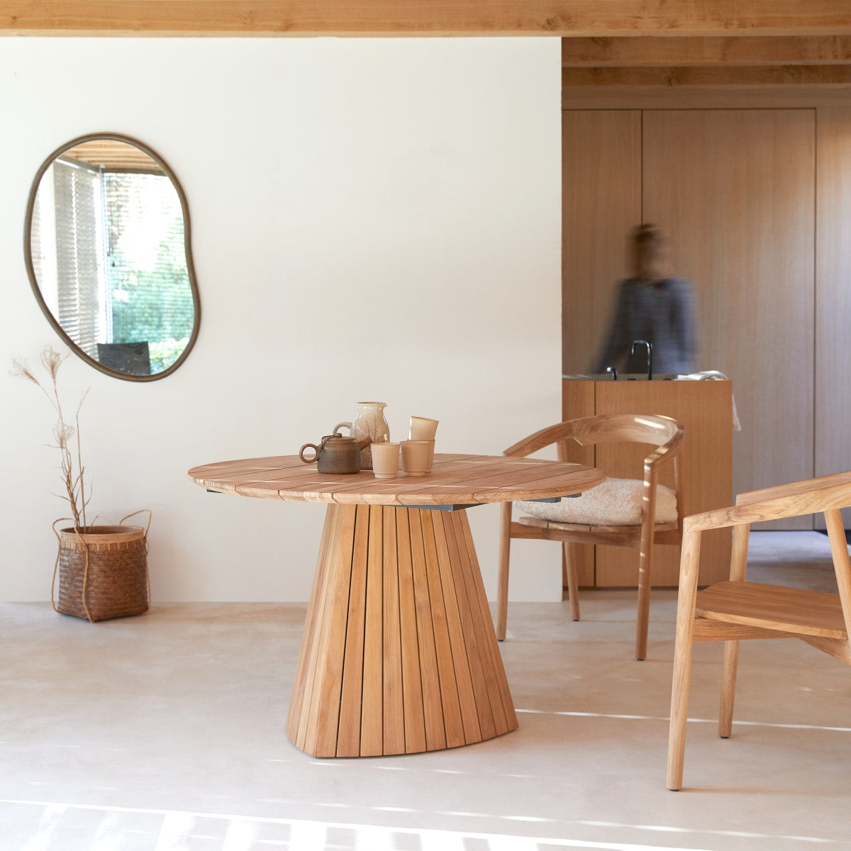 Tikamoon - Paloma - Ronde tafel van massief teakhout voor 6 personen