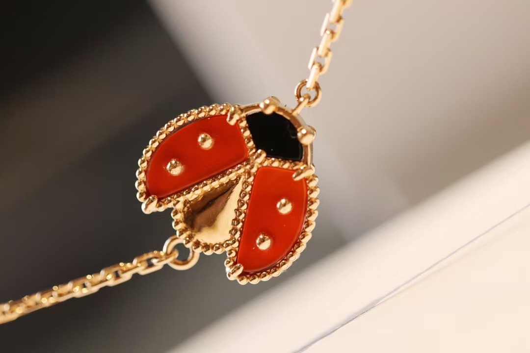 VCA Fauna Lucky Spring Bracelet, Open Wings Ladybug - Original Replica Club
