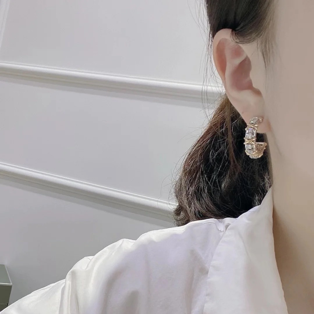 Tiffany Cross Earrings - Original Replica Club
