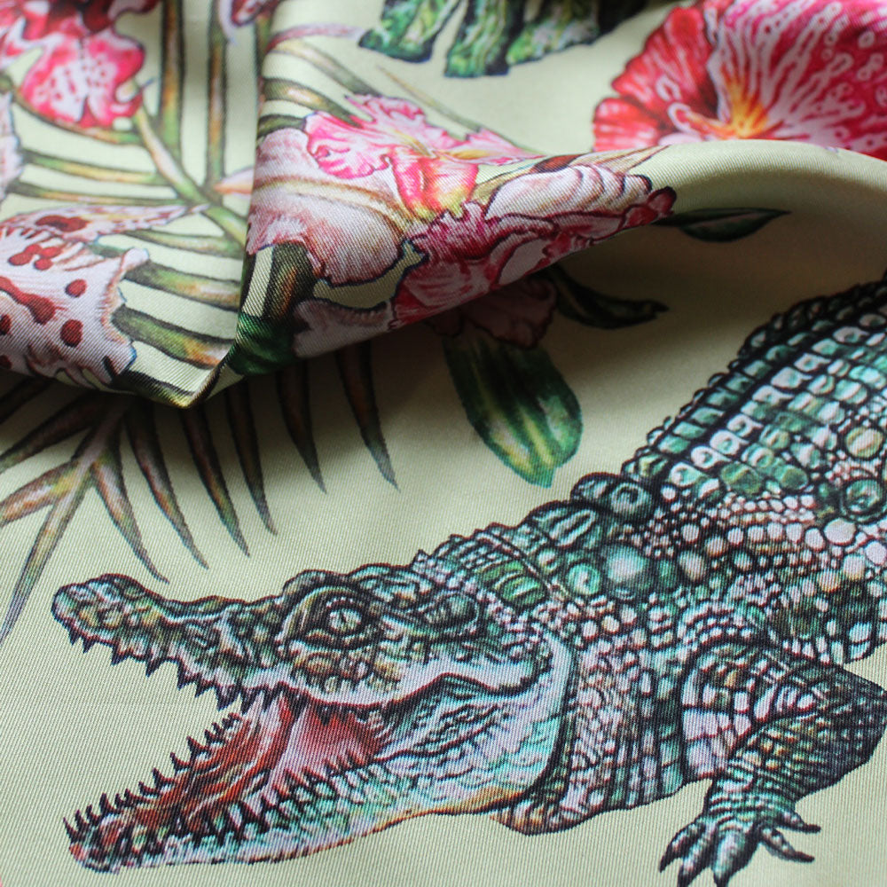 FOULARD LALIQUE BY GINNY LITSCHER DESSIN JUNGLE VERT CLAIR - DESSIN JUNGLE VERT CLAIR, 100% SOIE