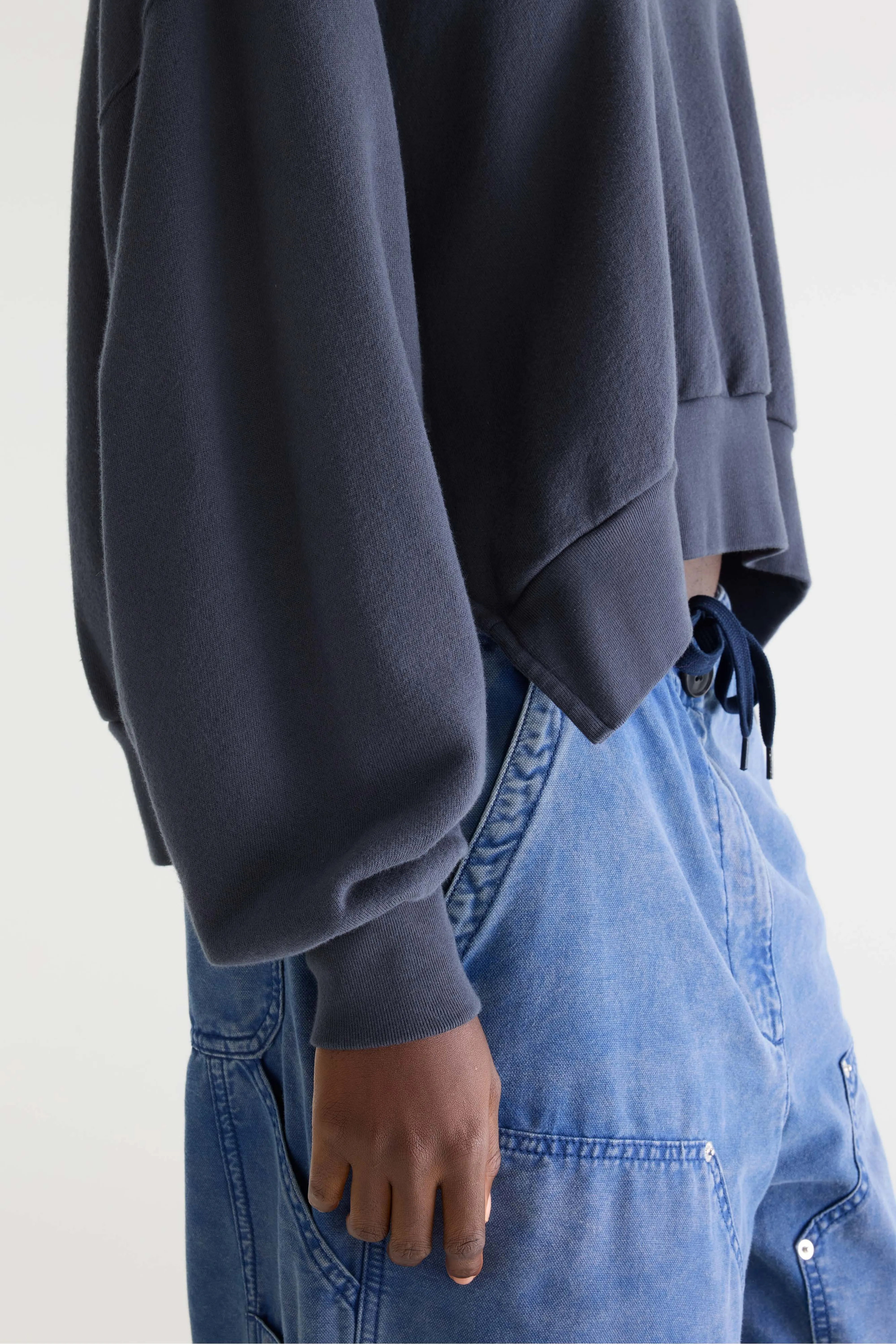 Bellerose Varola v-neck navy sweatshirt (262 / W / NAVY)