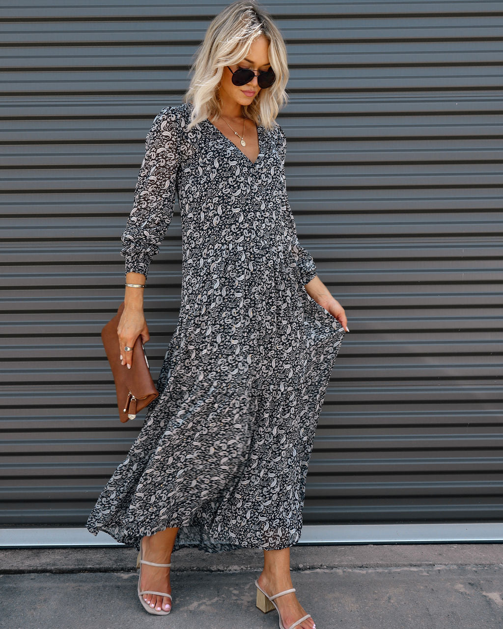 Valery Paisley Tiered Chiffon Maxi Dress - Se7enfashion