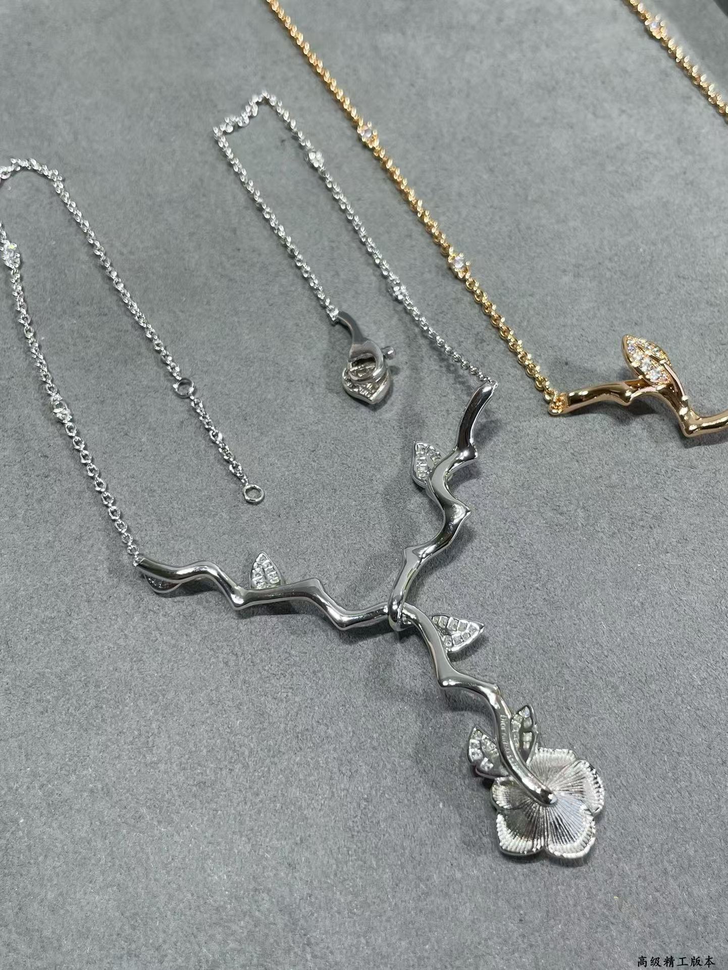 Dior Rose Pendant Bagatelle Necklace - Original Replica Club