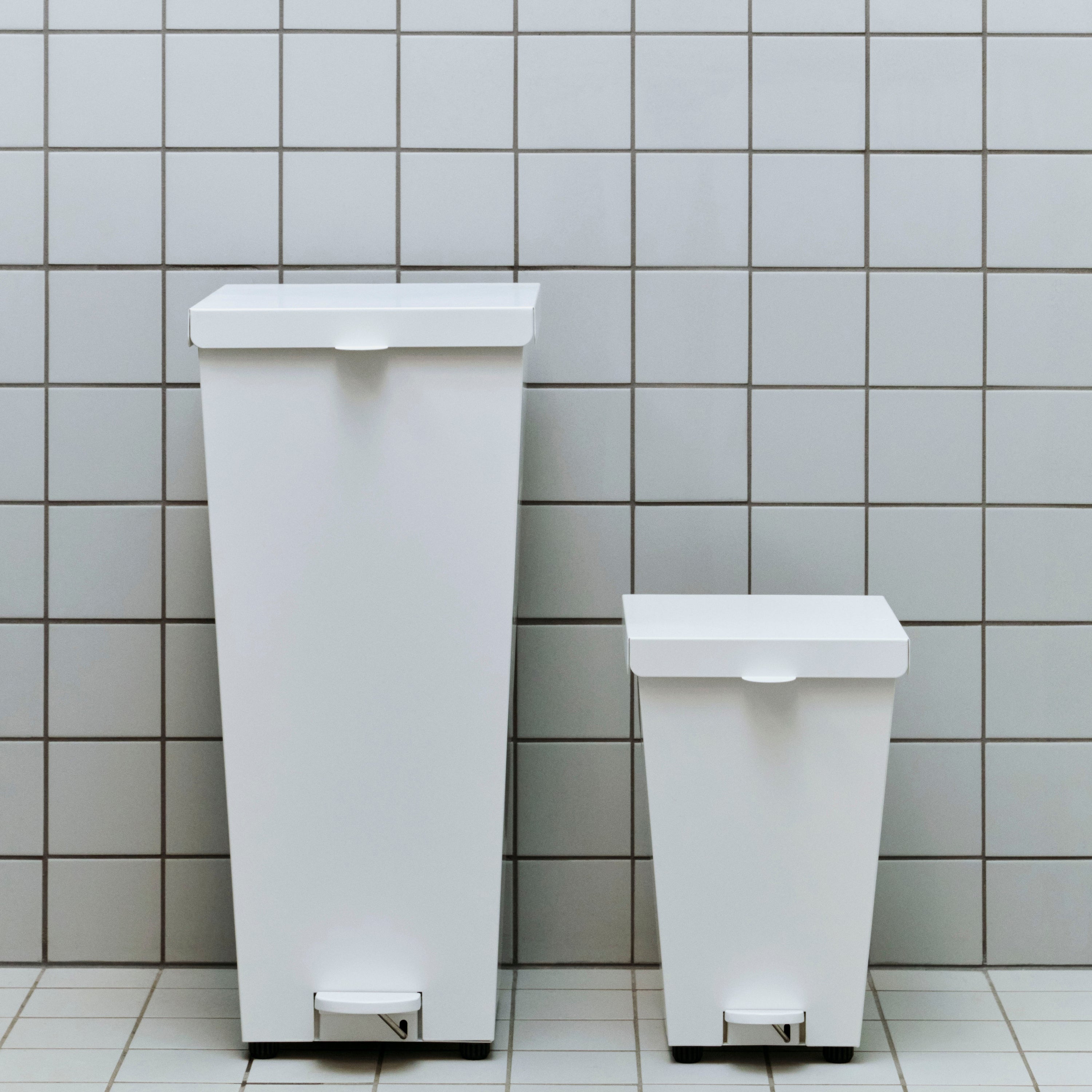 HAY Loop Prullenbak 26 L - Wit