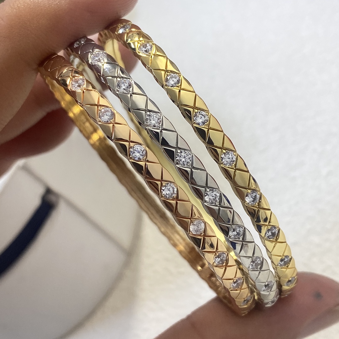 Chanel Diamond Coco Crush Mini Bracelet Bangle - Original Replica Club